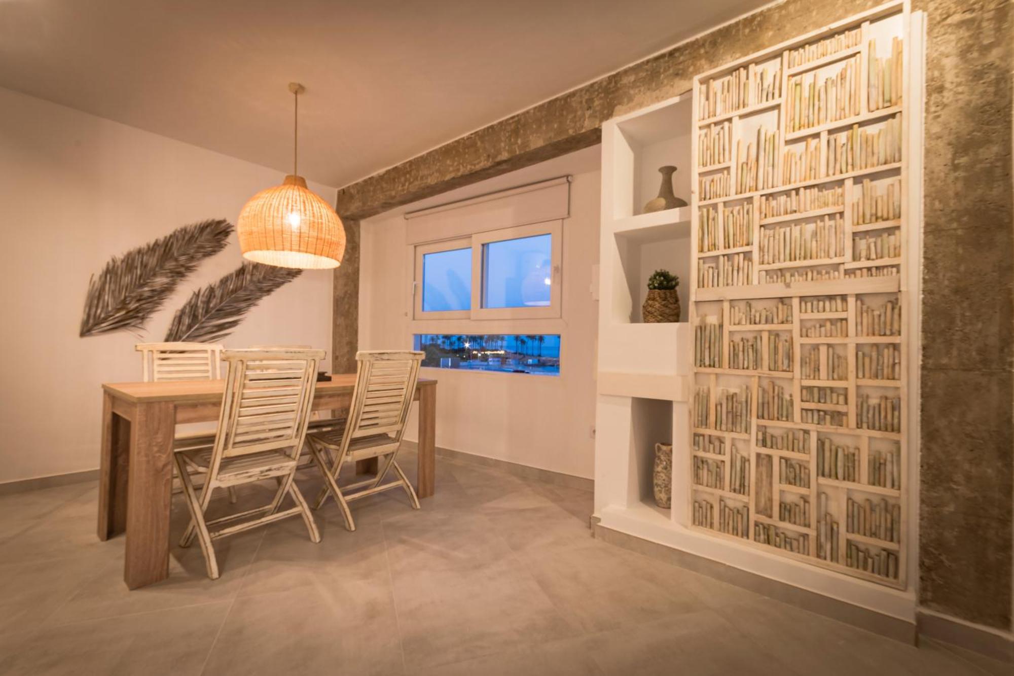 K-Moon By Nuka Homes Platja de Larenal エクステリア 写真