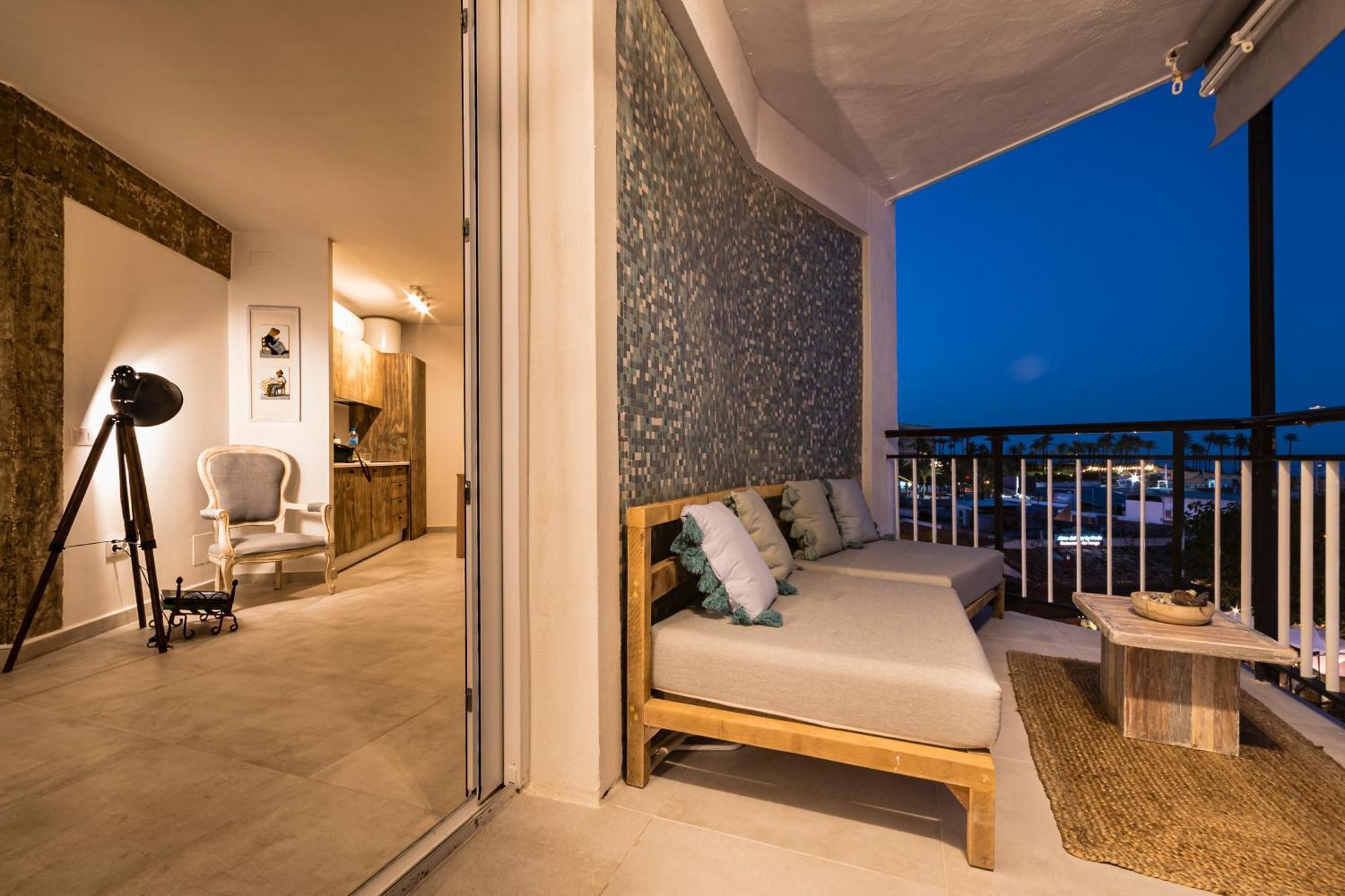 K-Moon By Nuka Homes Platja de Larenal エクステリア 写真